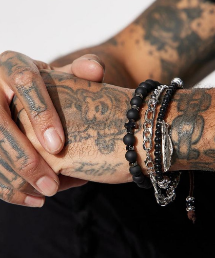 Sky Fall 3 Piece Bracelet Set Black/Silver Preço: 1.250 MT Entrega Imediata