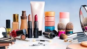 SERVIÇOS DE BELEZA