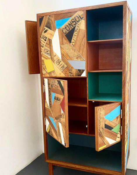 collection. Si phandri is a bitonga word for pieces. The Shelf is from leftover pieces of Reclaimed wood and Umbila.