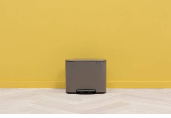 BO Pedal Bin 36 Litros Platinum 121449