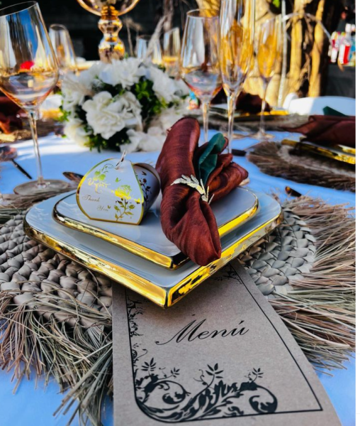 SERVIÇOS DE DECORAÇÃO