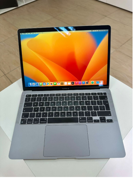 MacBook Air 2020 M1 - 49.500 MT MacBook Air 2020 M1 Processador : M1 Memória : 8Gb RAM