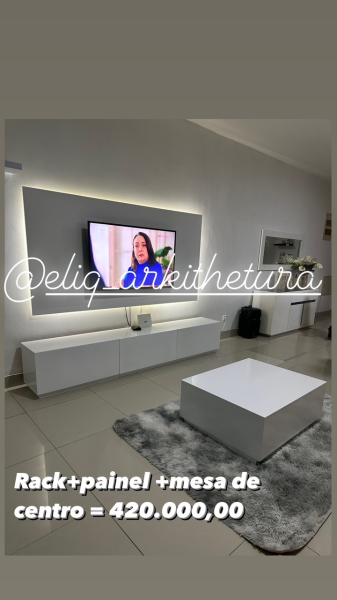 Rack e painel iluminado Venda de móveis projetados