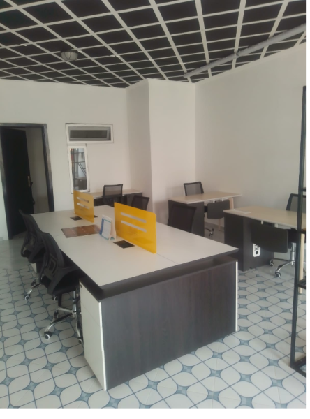 Coworking/ Espaços compartilhados/ áreas para estudantes/ livraria e papelaria