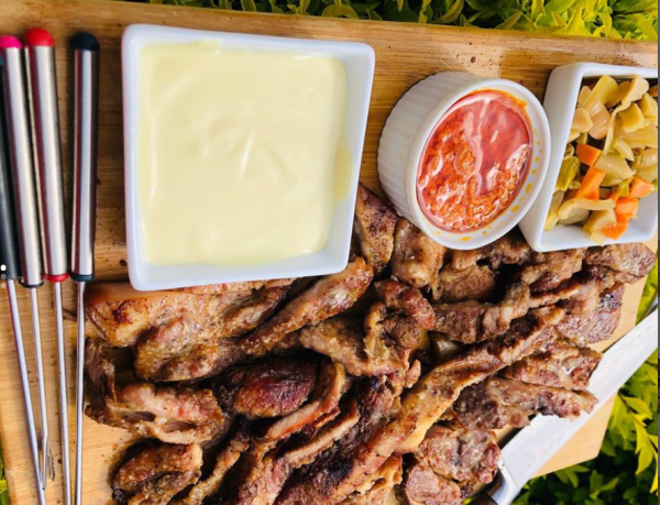 SERVIÇOS DE ALIMENTAÇÃO