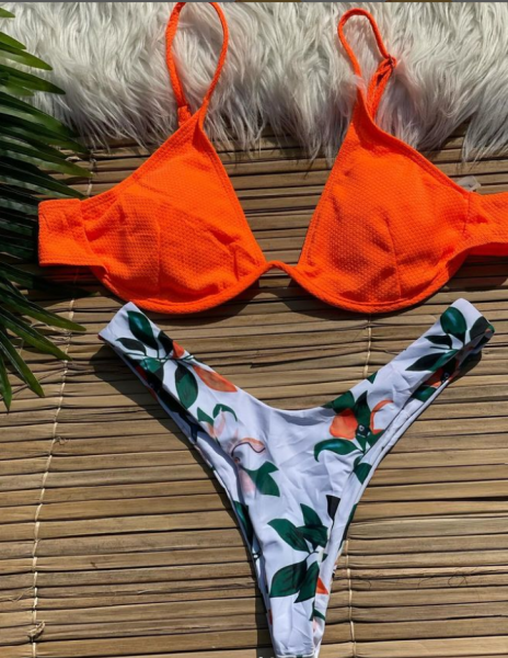 Conjunto moda praia 🏖️ aquisição imediata. Tamanho:S ,M  Preço:5000