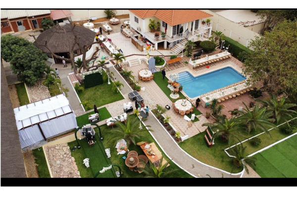 SERVIÇOS DE DECORAÇÃO