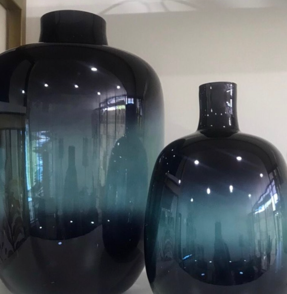 Vasos decorativos, preços de cada: Grande4.100,00MT Pequeno 2.150,00MT