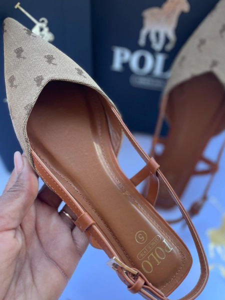 Sandálias da marca polo Por encomenda 📦 Preço:6000