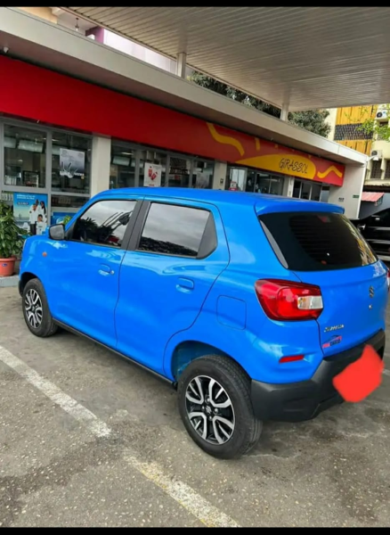 SUZUKI SPRESSO* *SUZUKI SPRESSO*  Motor Celado Automatico Duas chaves  Ac funciona Matricula  IF 7 mil km 8.800.000.00 kz