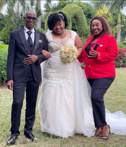 SERVIÇOS DE DECORAÇÃO