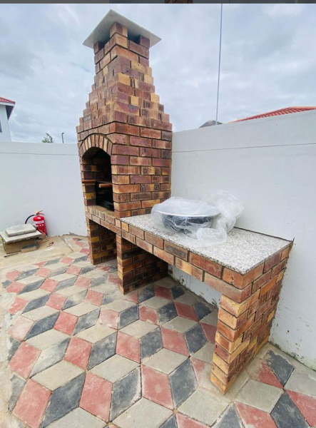 Churrasqueira prontinha para o uso…