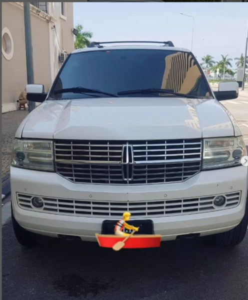 Lincoln Navigator Impecável🐤 Motor selado seco 57 mil km Ac🥶 Bancos em couro e elétricos
