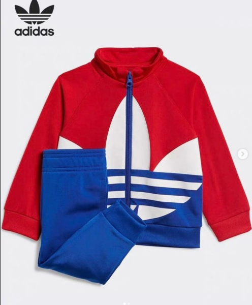 Conjunto olímpico, disponível para aquisição imediata • Tamanho: 4 à 7 anos de idade