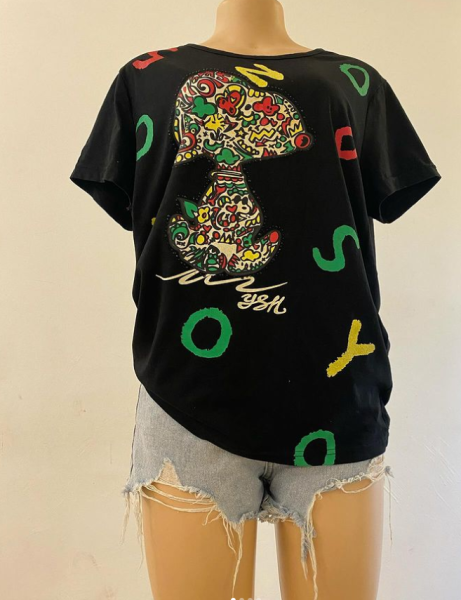 T-shirt Oversize - 5.999 kz Tamanho-M
