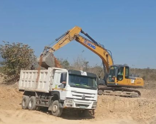 SERVIÇOS DE CONSTRUÇÃO