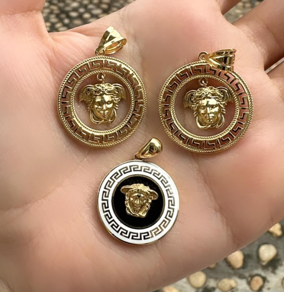 MEDALHAS  ouro18 kilates