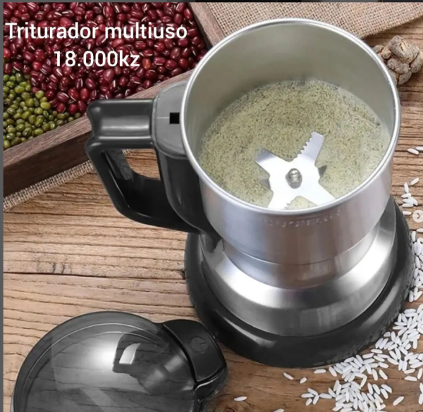 Disponível para entrega imediata Preço: 18.000kz Contacto: 947176099/ 928081691