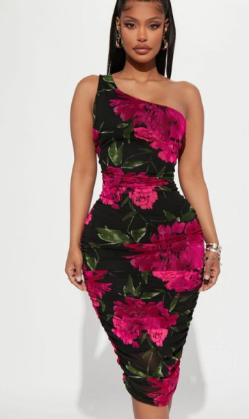 Vestido Médio Rosália Disponível Origem: USA Tamanho: M