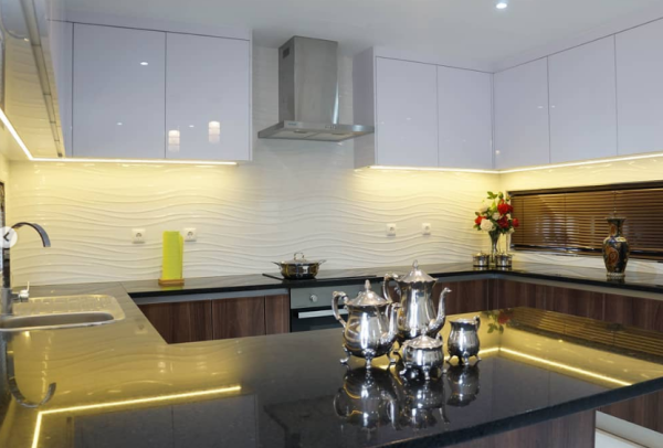 SERVIÇOS DE DECORAÇÃO