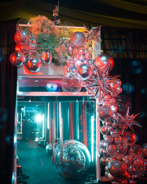 SERVIÇOS DE DECORAÇÃO