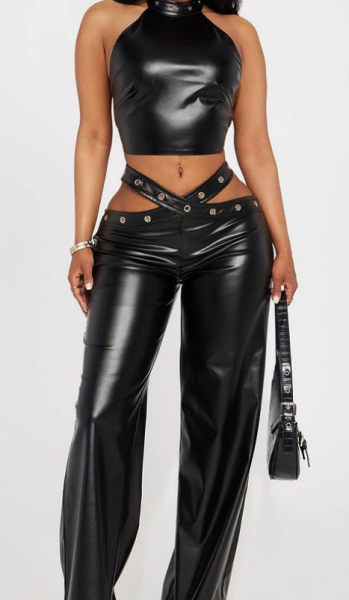 Disponível para aquisição imediata Tamanho M 55.500