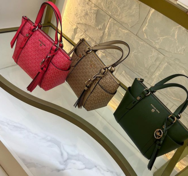 CARTEIRAS POR ENCOMENDA