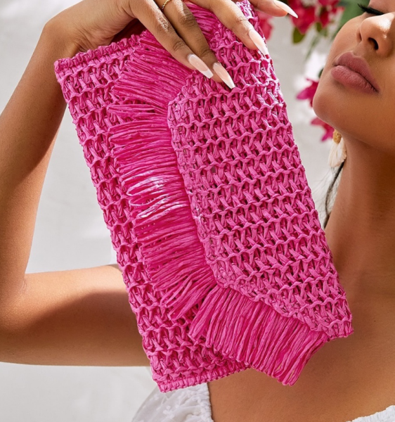 Clutch disponível 🏷️:699mt