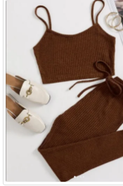 Disponível por encomenda Preço: 1280 Mzn Tamanho: S, M, L, XL