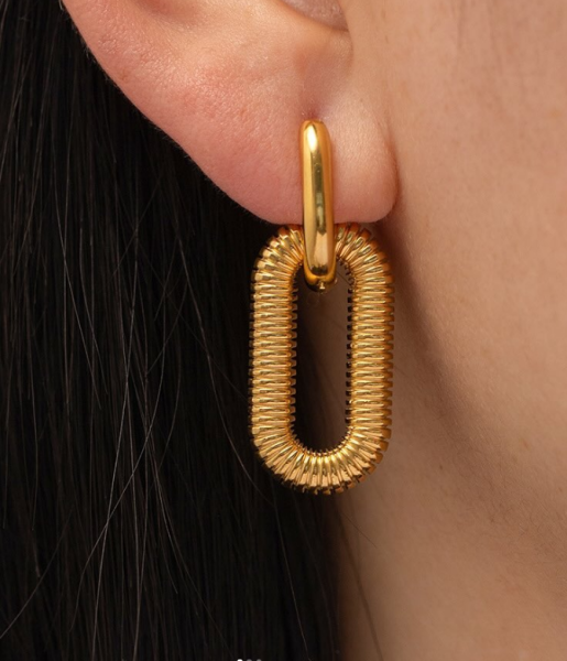 Brincos com corrente 🏷️1050mt