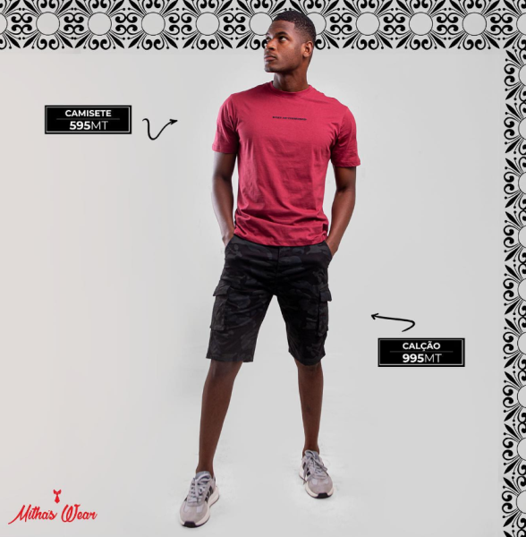 : calções e camisete