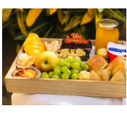 Mini Bandejas com Ferrero Rocher MZN 1.800,00