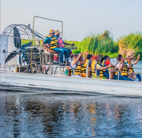 Lugar de lazeres e muita diversão convide os seus amigos e venham