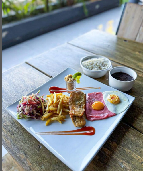 SERVIÇOS DE ALIMENTAÇÃO