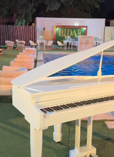 SERVIÇOS DE DECORAÇÃO