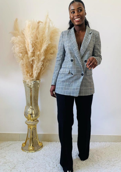 Blazer da @hm tamanho S Preço 17.000kzs