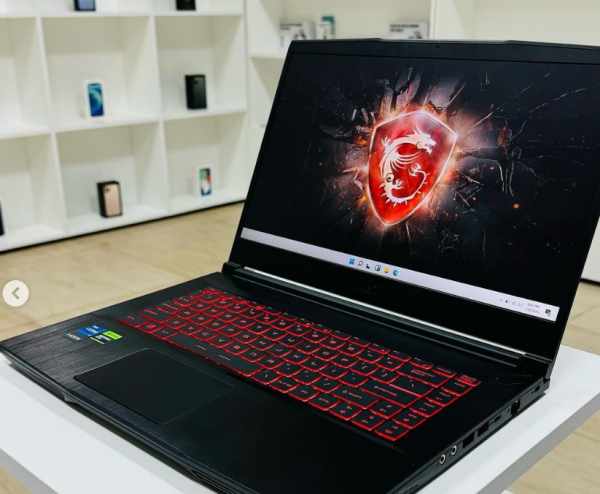 Poderoso e Rápido  🔥MSI THIN GF63🔥  • *Geração*: 12th Gen Intel® Core™ • *Processador:* i7 processor