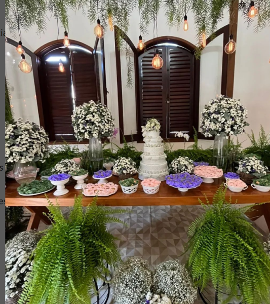 FESTAS E SERVIÇOS DE DECORAÇÃO