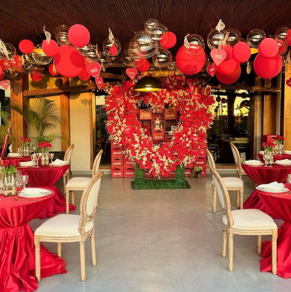 FESTAS E SERVIÇOS DE DECORAÇÃO