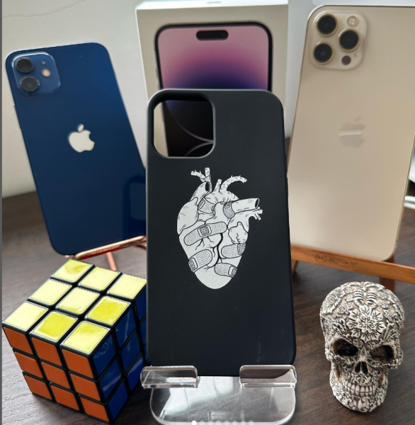 Disponível para os seguintes iPhones: X/Xs, Xr, 11, 11 Pro, 11 Pro Max, 12 Mini, 12 e 12 Pro