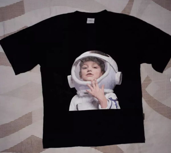 CAMISETE ADL.V Tamanho: M/L Condições: 10/10 Preço: 9.000kzs