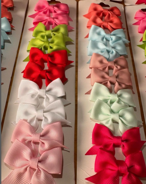 Laços para cabelo Disponível