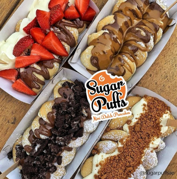 Mini panquecas com várias opções de complementos e cobertura!