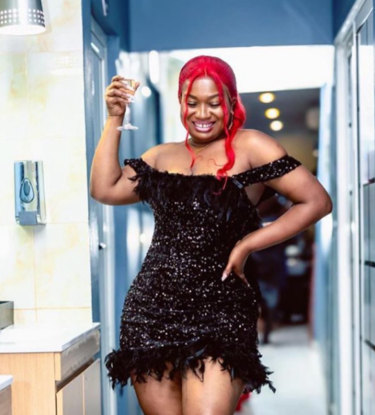 VESTIDO POR ENCOMENDA