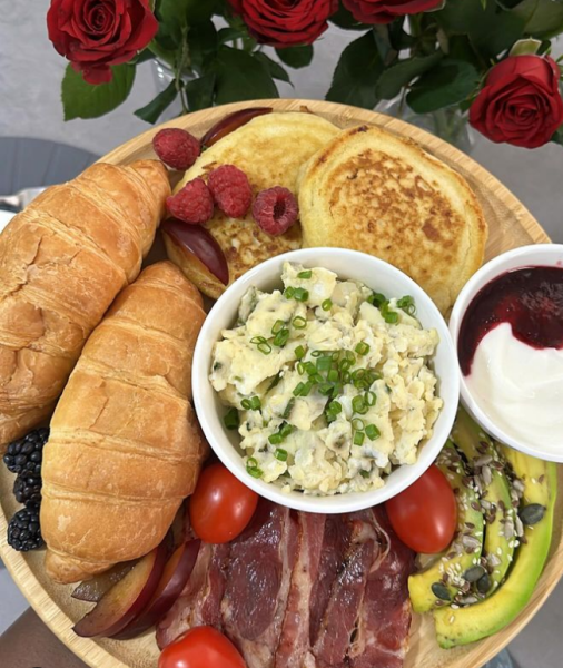 SERVIÇOS DE ALIMENTAÇÃO