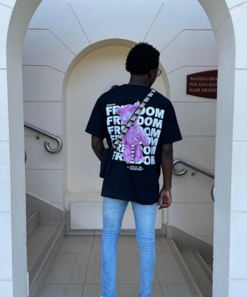 CAMISETE MARCA PROPRIA PERSONALIZADA