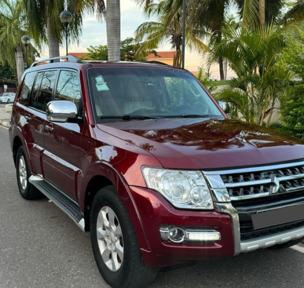 MITSUBISHI PAJERO 2018 FULL OPTION | V6 BEM