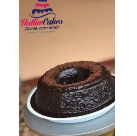 Bolo caseiro com cobertura