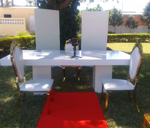 SERVIÇOS DE DECORAÇÃO