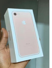 iPhone 7 jet black 128GB – 18.000MT